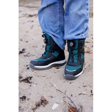 Mikk-Line talvesaapad, Darkest Sprouse